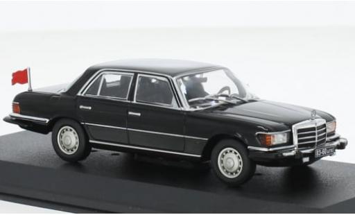 Diecast model cars Mercedes 450 1/43 Greenlight SEL (W116) schwarz Rocky IV 1977 1:43 Mercedes 450 1/43 Greenlight SEL (W116) schwarz Rocky IV 1977 1:43 diecast model cars