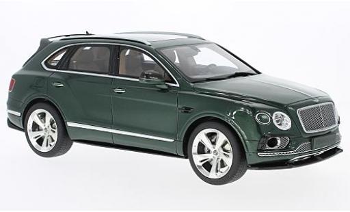 Diecast model cars Bentley Bentayga 1/18 GT Spirit Sport Package metallic green Bentley Bentayga 1/18 GT Spirit Sport Package metallic green diecast model cars