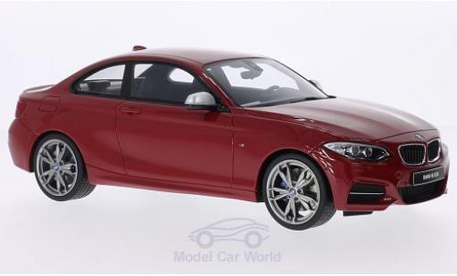 Diecast model cars Bmw M2 F22 1/18 GT Spirit 35i (F22) metallic red Türen und Hauben geschlossen Bmw M2 F22 1/18 GT Spirit 35i (F22) metallic red Türen und Hauben geschlossen diecast model cars