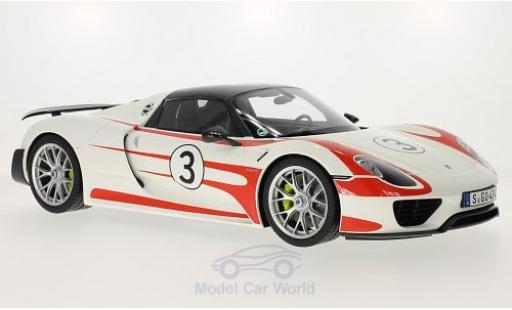Diecast model cars Porsche 918 1/12 GT Spirit Spyder white/Dekor Weissach Package Porsche 918 1/12 GT Spirit Spyder white/Dekor Weissach Package diecast model cars