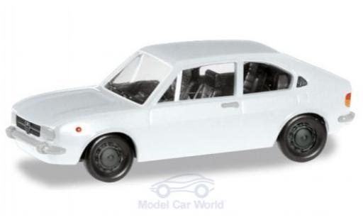 Diecast model cars Alfa Romeo Alfasud 1/87 Herpa white Alfa Romeo Alfasud 1/87 Herpa white diecast model cars