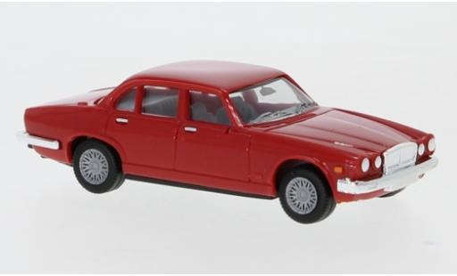 Jaguar XJ 1/87 Herpa 6 red diecast model cars