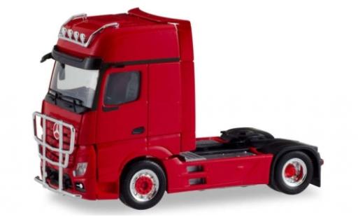 Mercedes Actros 1/87 Herpa Gigaspace red 2018 tracteur avec pare-buffle et porte-projecteurs diecast model cars