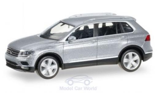 Volkswagen Tiguan 1/87 Herpa grey diecast model cars