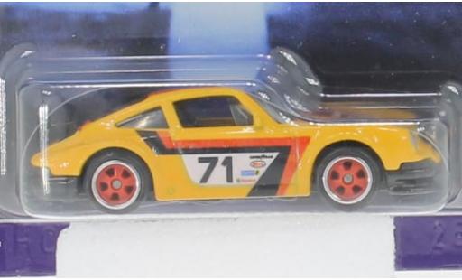 Diecast model cars Porsche 911 1/64 Hot Wheels Premium gelb 1971 1:64 Porsche 911 1/64 Hot Wheels Premium gelb 1971 1:64 diecast model cars