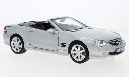 Diecast model cars Mercedes Classe SL 1/18 SpecialC SL 500 (R230) grey 2001 Mercedes Classe SL 1/18 SpecialC SL 500 (R230) grey 2001 diecast model cars