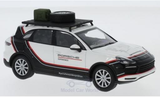 Porsche Cayenne S 1/43 Minichamps white/black 2018 World Expedition diecast model cars