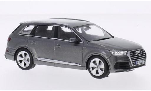 Audi Q7 1/43 Spark metallic grey 2015 diecast model cars