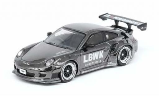 Porsche 997 1/64 INNO64 911 () Liberty Walk chrom LBWK Auto Salon Diorama mit 3 Figuren diecast model cars