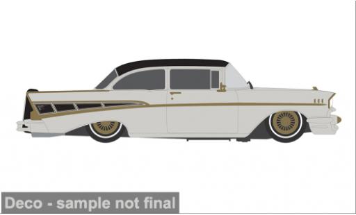 Diecast model cars Chevrolet Bel Air 1/64 IXO America - Lowrider grau 1957 1:64 Chevrolet Bel Air 1/64 IXO America - Lowrider grau 1957 1:64 diecast model cars