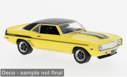 Diecast model cars Chevrolet Camaro 1/43 IXO Yenko SYC gelb 1969 1:43 Chevrolet Camaro 1/43 IXO Yenko SYC gelb 1969 1:43 diecast model cars