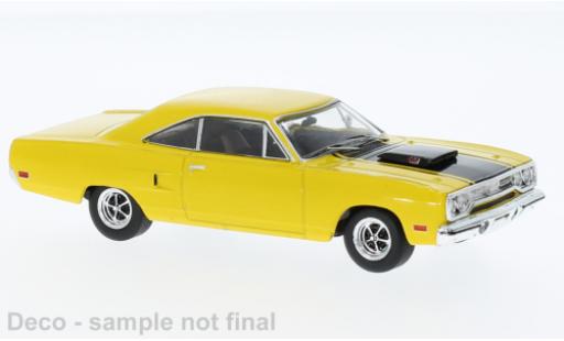 Plymouth Road Runner 1/43 IXO yellow 1970 diecast model cars
