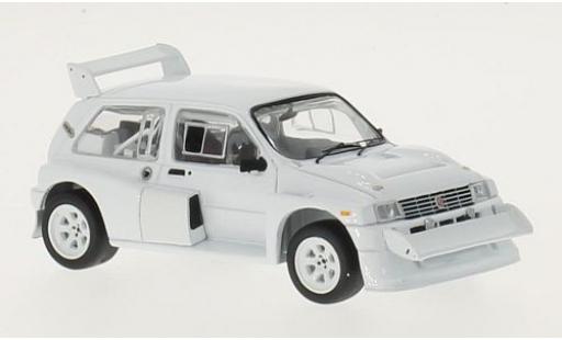 MG Metro 1/43 IXO 6R4 white RHD 1985 Plain Body Version y compris les 4 Ersatzräder diecast model cars