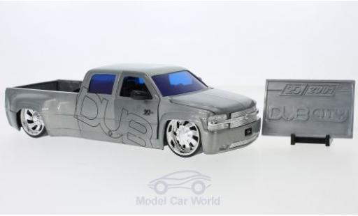 Chevrolet Silverado 1/24 Jada Toys Dooley grey 1999 diecast model cars