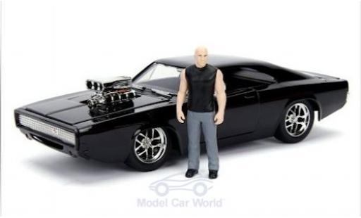 Diecast model cars Dodge Charger 1/24 Jada Toys R/T Street black Fast & Furious 1970 mit Figur Dodge Charger 1/24 Jada Toys R/T Street black Fast & Furious 1970 mit Figur diecast model cars