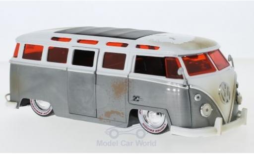 Diecast model cars Volkswagen T1 1/24 Jada Toys Bus grey/white 1962 Volkswagen T1 1/24 Jada Toys Bus grey/white 1962 diecast model cars