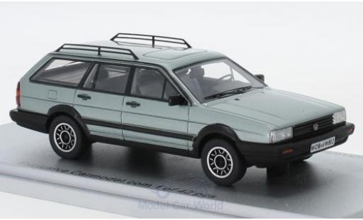 Diecast model cars Volkswagen Passat 1/43 Kess Variant GT Syncro metallic green 1985 Volkswagen Passat 1/43 Kess Variant GT Syncro metallic green 1985 diecast model cars