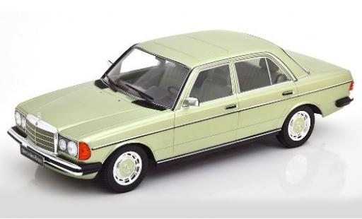 Diecast model cars Mercedes 280 1/18 KK Scale E (W123) metallic green 1977 Mercedes 280 1/18 KK Scale E (W123) metallic green 1977 diecast model cars