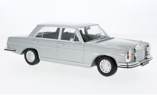 Diecast model cars Mercedes 300 1/18 KK Scale SEL 6.3 (W109) silber 1968 1:18 Mercedes 300 1/18 KK Scale SEL 6.3 (W109) silber 1968 1:18 diecast model cars