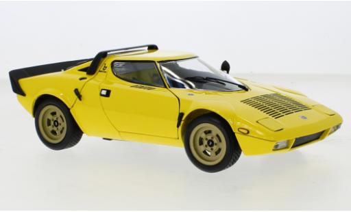 Diecast model cars Lancia Stratos 1/18 Kyosho HF yellow Lancia Stratos 1/18 Kyosho HF yellow diecast model cars