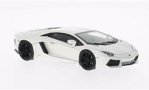 Lamborghini Aventador LP700-4 1/43 Welly white diecast model cars