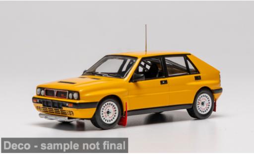 Lancia Delta 1/43 IXO Integrale 16V gelb 1989 1:43 diecast model cars