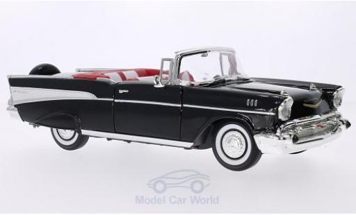 Chevrolet Bel Air 1957 1/18 Lucky Die Cast Convertible black/white 1957 diecast model cars
