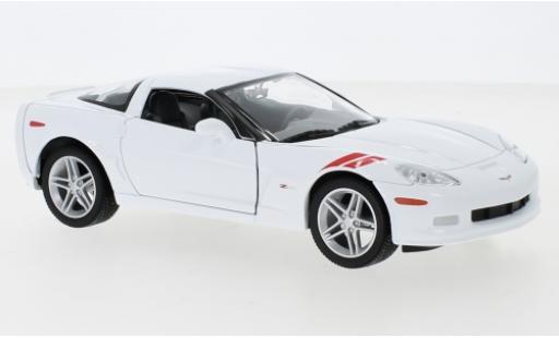 Chevrolet Corvette 1/24 Lucky Die Cast Z06 (C6) white/Dekor 2007 diecast model cars