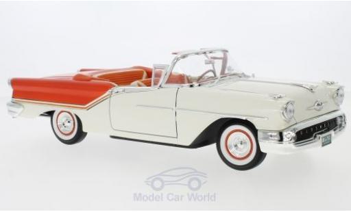 Diecast model cars Oldsmobile Super 88 1/18 Lucky Die Cast Convertible white/orange 1957 Oldsmobile Super 88 1/18 Lucky Die Cast Convertible white/orange 1957 diecast model cars