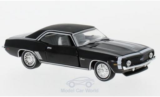 Chevrolet Camaro 1/64 M2 Machines 250 black 1969 diecast model cars