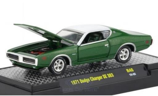 Diecast model cars Dodge Charger 1/64 M2 Machines SE 383 green/white 1971 Dodge Charger 1/64 M2 Machines SE 383 green/white 1971 diecast model cars