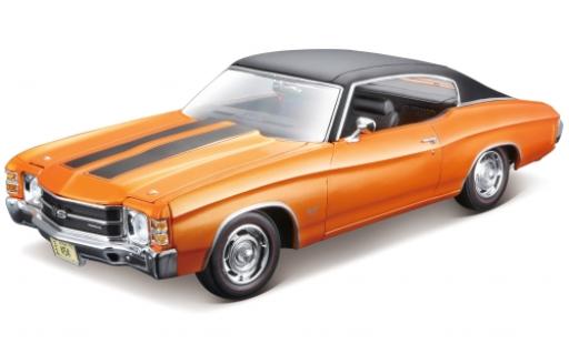 Chevrolet Chevelle 1/18 Maisto SS454 metallic orange/black 1971 diecast model cars