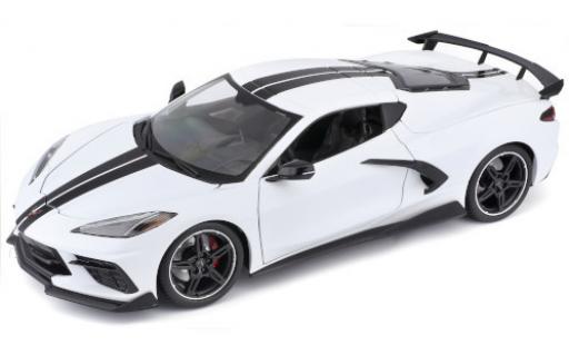 Diecast model cars Chevrolet Corvette 1/18 Maisto Stingray (C8) white/black 2020 Chevrolet Corvette 1/18 Maisto Stingray (C8) white/black 2020 diecast model cars