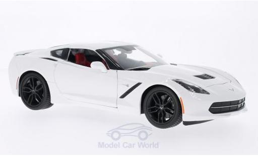 Diecast model cars Chevrolet Corvette C7 1/18 Maisto Stingray Z51 (C7) white 2014 Chevrolet Corvette C7 1/18 Maisto Stingray Z51 (C7) white 2014 diecast model cars