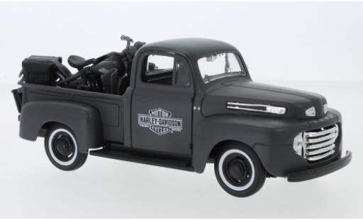 Ford F-1 1/24 Maisto Pick Up Tuning matt-grey/Dekor Harley-Davidson 1948 Maßstab ca. 1:25 mit 1942 Harley Davidson WLA Flathead diecast model cars