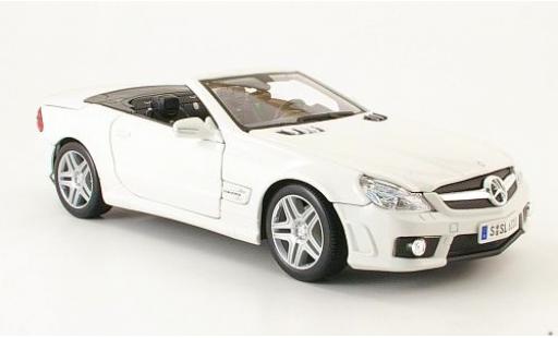 Diecast model cars Mercedes Classe SL 1/18 Maisto SL63 AMG white 2009 Mercedes Classe SL 1/18 Maisto SL63 AMG white 2009 diecast model cars