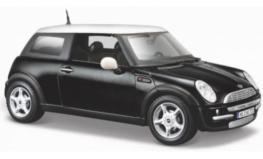 Diecast model cars Mini Cooper 1/24 Maisto matt-black/white Mini Cooper 1/24 Maisto matt-black/white diecast model cars