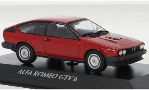 Diecast model cars Alfa Romeo GT 1/43 Maxichamps V6 metallise red 1983 Alfa Romeo GT 1/43 Maxichamps V6 metallise red 1983 diecast model cars