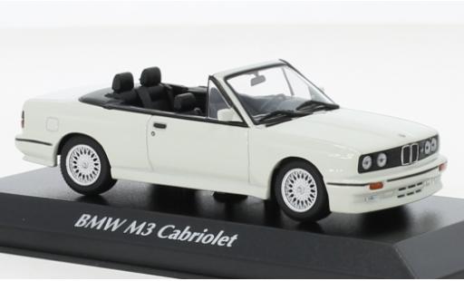 Diecast model cars Bmw M3 1/43 Maxichamps (E30) Cabriolet white 1988 Bmw M3 1/43 Maxichamps (E30) Cabriolet white 1988 diecast model cars