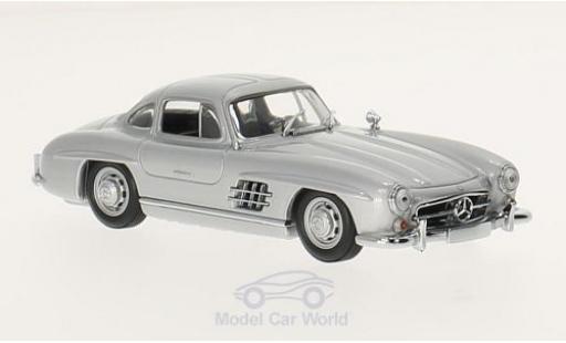 Diecast model cars Mercedes 300 SL 1/43 Maxichamps SL (W198 I) grey 1955 Mercedes 300 SL 1/43 Maxichamps SL (W198 I) grey 1955 diecast model cars