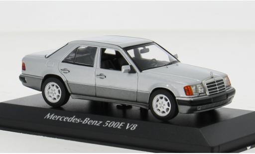 Diecast model cars Mercedes 500 1/43 Maxichamps E (W124) silber 1991 1:43 Mercedes 500 1/43 Maxichamps E (W124) silber 1991 1:43 diecast model cars