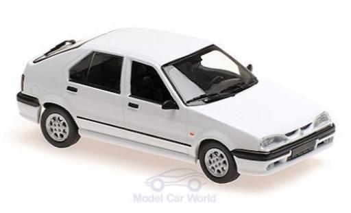 Renault 19 1/43 Maxichamps white 95 diecast model cars