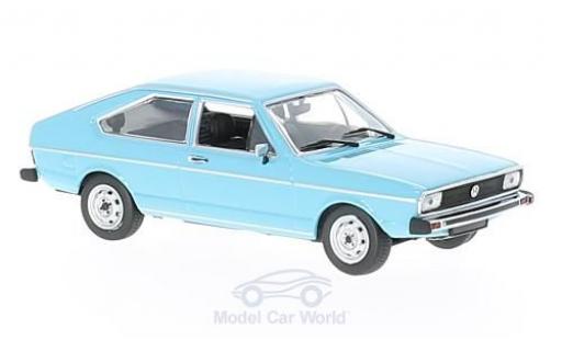 Diecast model cars Volkswagen Passat 1/43 Maxichamps blue 1975 Volkswagen Passat 1/43 Maxichamps blue 1975 diecast model cars