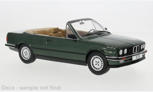 Diecast model cars Bmw 325 1/18 MCG i (E30) Cabriolet metallise grün 1985 1:18 Bmw 325 1/18 MCG i (E30) Cabriolet metallise grün 1985 1:18 diecast model cars