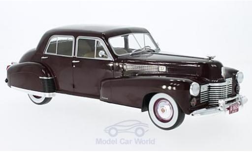 Diecast model cars Cadillac Fleetwood 1/18 MCG Series 60 Special Sedan red 1941 Cadillac Fleetwood 1/18 MCG Series 60 Special Sedan red 1941 diecast model cars