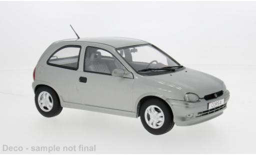 Opel Corsa 1/18 MCG B GSI silber 1993 1:18 diecast model cars