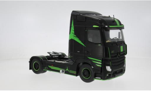 Mercedes Actros 1/24 Solido R5 schwarz/gr&uuml;n 1:24 diecast model cars