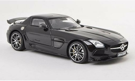 Mercedes B Black Series 1/43 Minichamps AMG (C197) 2013 diecast model cars
