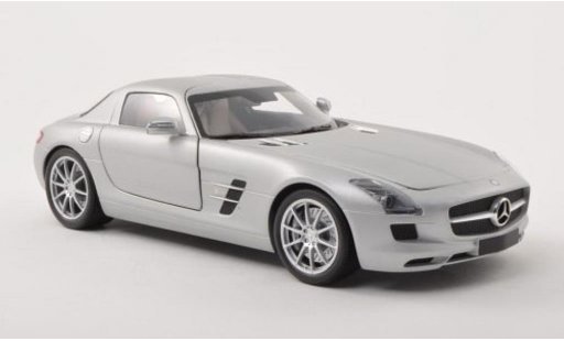 Mercedes SLS Coupe 1/18 Minichamps AMG (C197) matt-grey 2010 diecast model cars