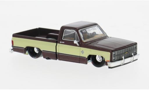 Diecast model cars Chevrolet Silverado 1/64 Mini GT Vintage Spec V1 braun/beige 1:64 Chevrolet Silverado 1/64 Mini GT Vintage Spec V1 braun/beige 1:64 diecast model cars